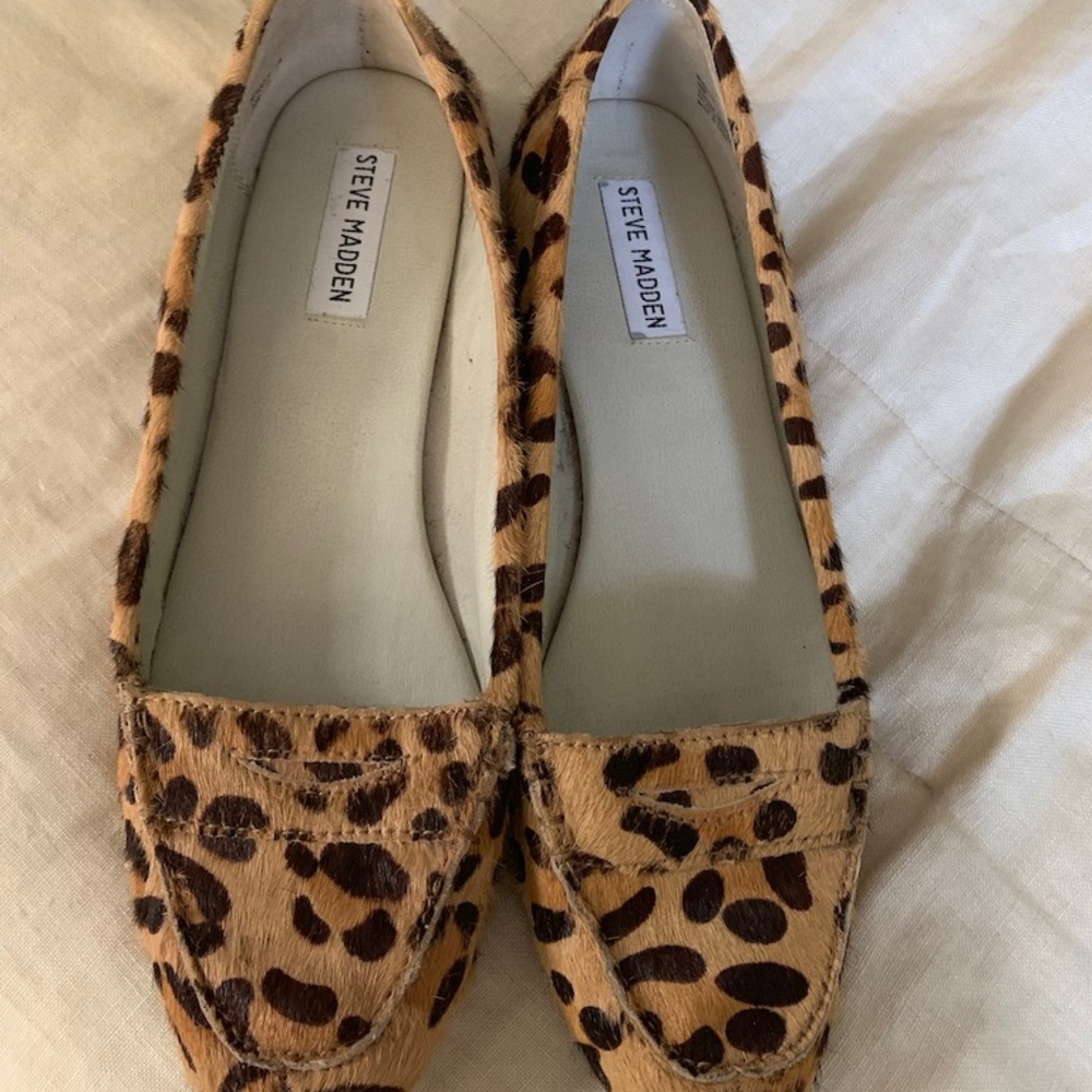 Steve Madden leopard print cowhide flats, 10 M